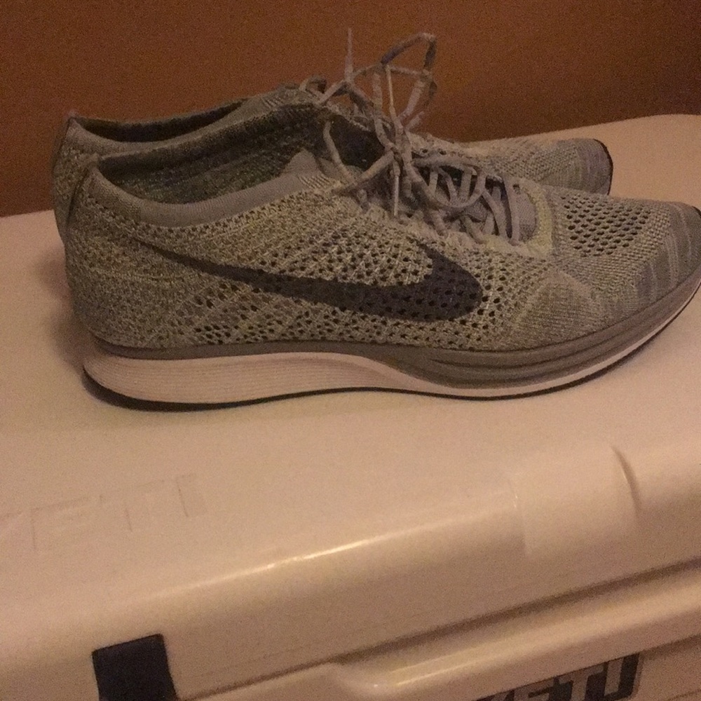 Nike flyknit racer